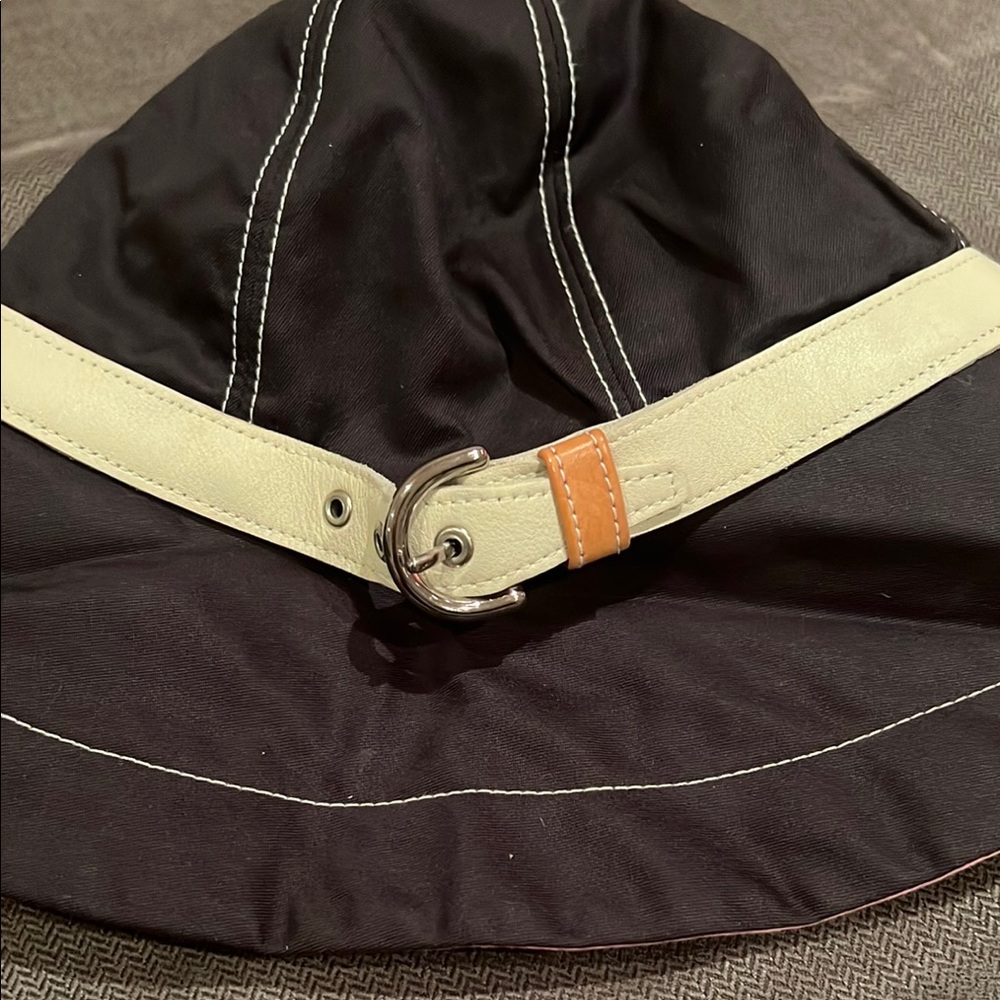 Coach bucket Hat womens M/L